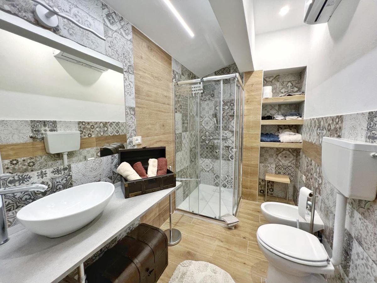 Luxury Tugurio Villa Arma di Taggia Luaran gambar
