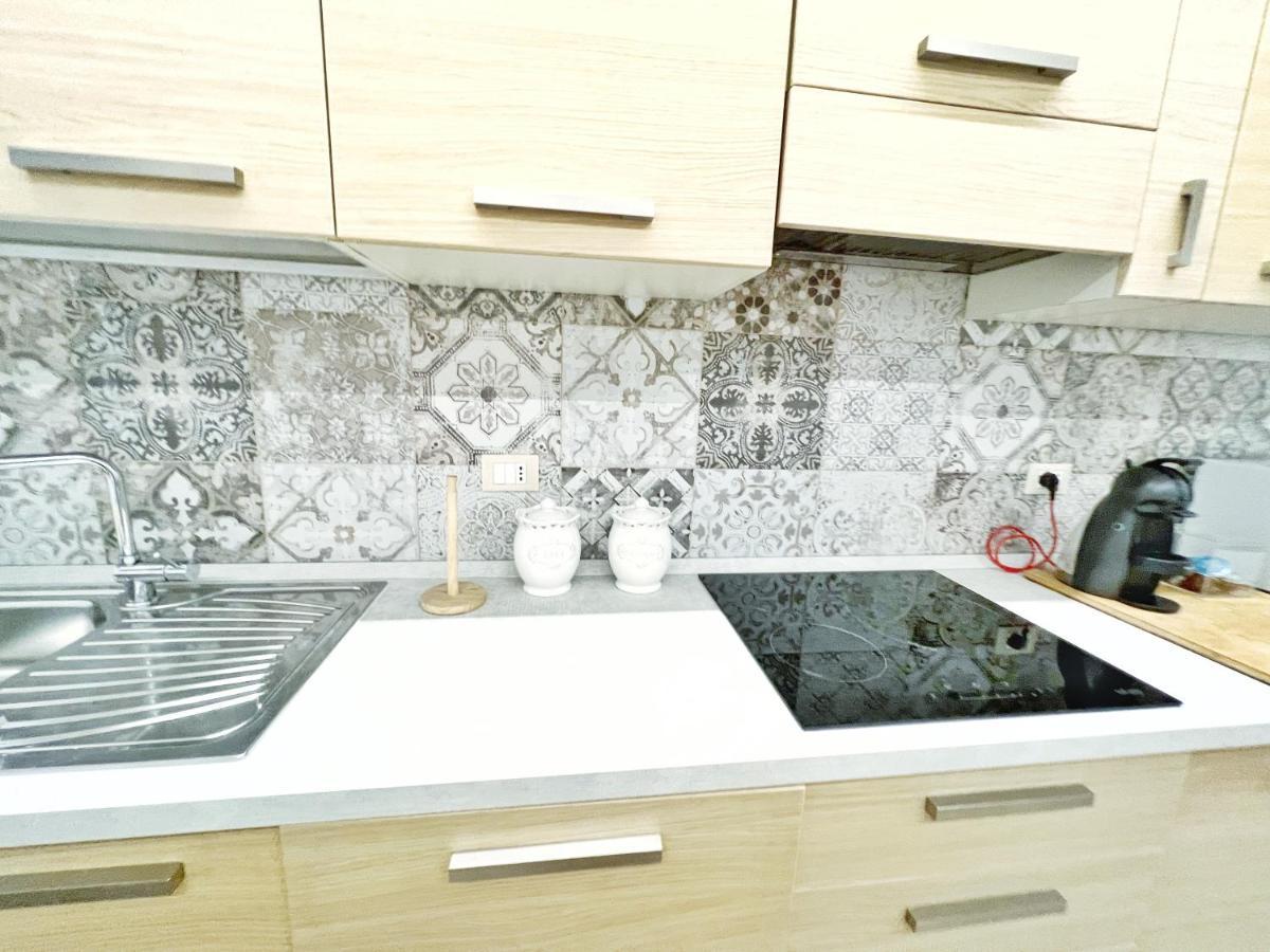 Luxury Tugurio Villa Arma di Taggia Luaran gambar